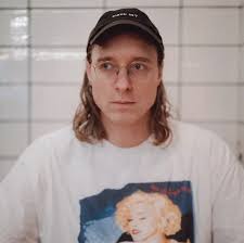 Kasper Bjorke to release new album "Puzzles"on hfn Music