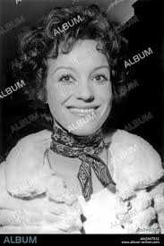 Karin Petersen's Instagram, Twitter & Facebook