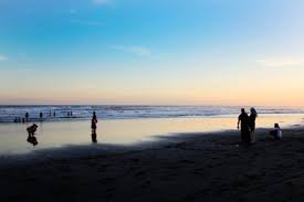 Pantai terindah di dunia 2021 indah gambar pemandangan 10 sunset 7 wisata daftar foto indonesia panorama photo wallpaper seluruh tempat urutan video yang versi on the spot youtube buatan negara. Indahnya Sunset Di Pantai Parangtritis Yogyakarta Indonesia Kaya