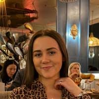 100+ Profile mit dem Suchbegriff „Macari“