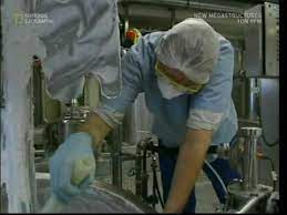 How does the process of making toothpaste work? How Toothpaste Is Made Youtube