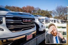 Man trades in truck leaving dealership to pay it off