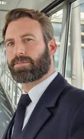 Brown Hayward asked my sister money is he a scammer