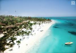 Zanzibar is an archipelago in the indian ocean 22 miles (35 km) off the coast of east africa, of numerous small islands and two large ones: Affordable Zanzibar Holiday Everything To Know Discover Africa Safaris