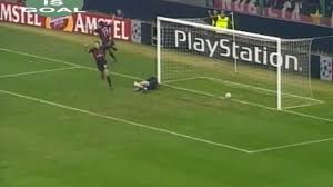 Browse 753 ac milan 2000 stock photos and images available, or start a new search to explore more stock photos and images. Goal Demetrio Albertini Ac Milan Vs Fc Barcelona 18 10 2000 Youtube