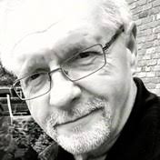 Search Paul Dooley Obituaries and Funeral Services