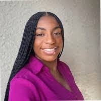 Akelah Williams's Instagram, Twitter & Facebook