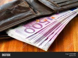 Sebastian (arrive) ____ at susan's house before 9:00 pm,but she (but,not). Wallet Full 500 Euro Image Photo Free Trial Bigstock