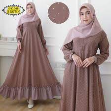 Seperti halnya jenis gamis ukuran normal, busana muslimah berukuran besar (big size) yang dijual di pasaran juga memiliki banyak variasi desain dan motif. Model Gamis Polkadot 2020 Diary Hijaber