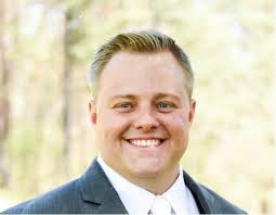 Eric Hight's Instagram, Twitter & Facebook