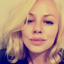 Jude Law in The Holiday is the hottest a person has ever looked. Please  don't fight me