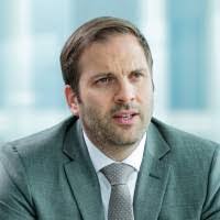 Edward Totland's Instagram, Twitter & Facebook