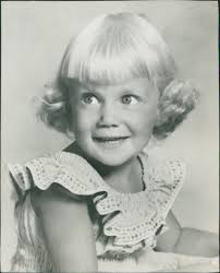 Cynthia Hall Schonborn