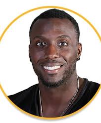 Yesterday, our @wpgbluebomberscfl Alumni Players Jayson Dzikowicz, Rick  House, Demitris Scouras, Brett MacNeil & Gavin Walls had the pleasure of  speaking to grade 8-10 students at the @futurenowexpo They shared their  stories