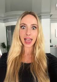 Natalie Dodds's Instagram, Twitter & Facebook