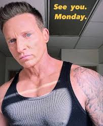 Can I get a heart ❤️ from my lovely fans 🥰