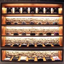 Here at lowyat.tv and lowyat.net, we are proud to present our documentary series called the movement. The Swagger Salon Koh Yung Shen