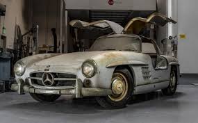 Zelfs Een Achtergelaten Mercedes 300sl Is Schitterend Autoblog Nl Mercedes Mercedes Benz Amelia Island
