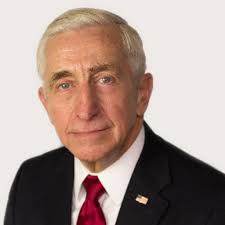 Daniel Hiltz's Instagram, Twitter & Facebook