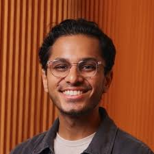 I've transitioned to academia at Georgetown! Those who have known me for a  while know that I've always felt teaching was my calling. For some reason,  I always assumed I would have