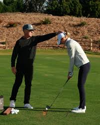 Every great run starts with a little teamwork. Congratulations to Nelly  Korda and her PGA Coach Jamie Mulligan on three consecutive LPGA Tour  victories! 👀