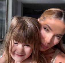 Maria Alice pede a Virginia para ver o pai Zé Felipe