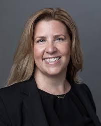 Heather Phipps's Instagram, Twitter & Facebook