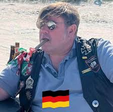 Zeugensuche nach tödlichem Rasercrash ++ Am 30.04.2025 kam es in den späten  Abendstunden zu einem folgenschweren Unfall in Remscheid. Um die  weiterführenden Ermittlungen zu unterstützen, bitten die Staatsanwaltschaft  und die Mordkommission