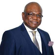Johannesburg's new executive mayor, geoff makhubo, has promised that his new executive will hit the ground running after being sworn in on tuesday. Mayor Geoff Makhubo Home Facebook