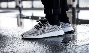 Adidasæ°æ¬¾Deeruptçåçæå°çµæ