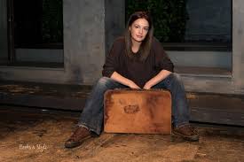 Η εκδήλωση συνέπεσε με τα 62α γενέθλια του προέδρου του συλλόγου δημητρίου πανάγου και ήταν άκρως συγκινητική διότι ήταν παρούσα και η μητέρα του αγγελική πανάγου. Cover Story Synentey3h H Sofia Panagoy Milaei Sthn Gerakina Mpoyrika Books And Style