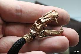 Gorgonopsid Custom Bead 2 Beads Custom Bronze