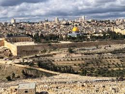 The basilica of the holy cross in jerusalem or basilica di santa croce in gerusalemme, (latin: Andare Da Soli A Gerusalemme I Consigli Da Sapere Fringe In Travel