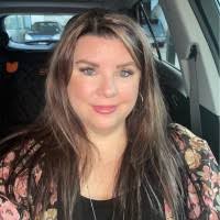 500+ perfiles de «Caroleo»