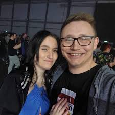 Reminder: housing posts For anyone advertising housing, ensure you put all  required information before you post about them. Check the group rules. We  will delete posts that are missing information. This is