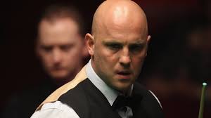 UK Championship 2016: Mark King knocked out of first round after forgetting  cue
