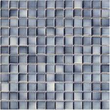 Wandtattoo badezimmer in gruen fuer frische badezimmergestaltung in weiss und grau. Keramikmosaik Manhattan Grau Weiss Glanzend 25 Auf Netz 32 4 X 30 5cm Uni Matt 2 5 X 2 5 Cm Keramik Mosaik Mosaik Fliesen Fliesencenter2000