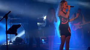 Une fois par mois nous organisons une sortie entre amis. Concert Sortie De Secours Grau Du Roi Aout 2014 Partie 2 Youtube