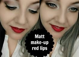 Podpořme naše zdravotně postižené spoluobčany! Lucie Safrankova Matt Makeup Tutorial Makeup Makeup Tutorials Youtube Makeup Tutorial
