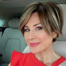 Dominique Sachse On Instagram I See You Dominique Sachse Hair Blonde Bob Haircut Short Hair Styles