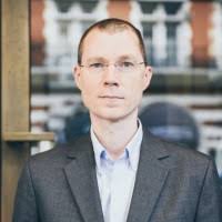 100+ "Howard Roberts" profiles