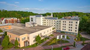 Traumhaft schön und nicht einsehbar liegt diese exklusive. Asklepios Fachkrankenhaus Bad Abbach Asklepios Fachkrankenhaus Bad Abbach