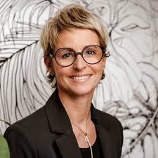 Brillen und Kontaktlinsen