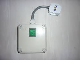 Hasilnya 95% tenaga elektrik yang anda terima digunakan secara optimum di rumah atau premis anda. Alat Penjimat Elektrik