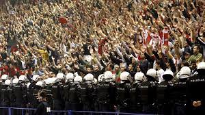 Als nächstes treffen sie auf bayern, tottenham und olympiakos. 1 Fc Koln Gegen Roter Stern Belgrad Warum Serbische Fans Einen Schlechten Ruf Haben Kolner Stadt Anzeiger