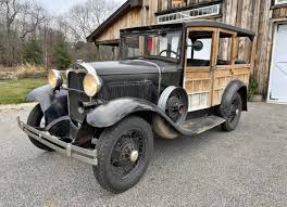 Image result for Rosewood Brown 1930 Pontiac