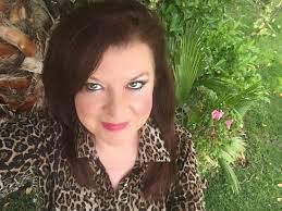 Tracy Britton's Instagram, Twitter & Facebook