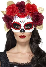 Sie träumt von einer banane. Https Www Xn Kostme 6ya Com Blog Schminke Styling La Catrina Makeup