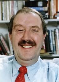 Gorden Kaye Print (00138). Art Prints, Posters & Puzzles from Memory Lane