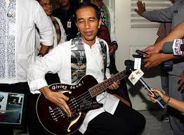 Joko widodo (popularly known as jokowi; 12 Photos Of President Jokowi Showing His Love For Metal Music Wowshack